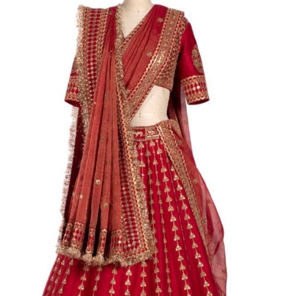 Sabyasachi Bridal Outfit Lehenga